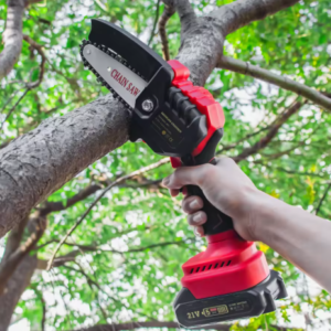 Mini hand held electric chain saw